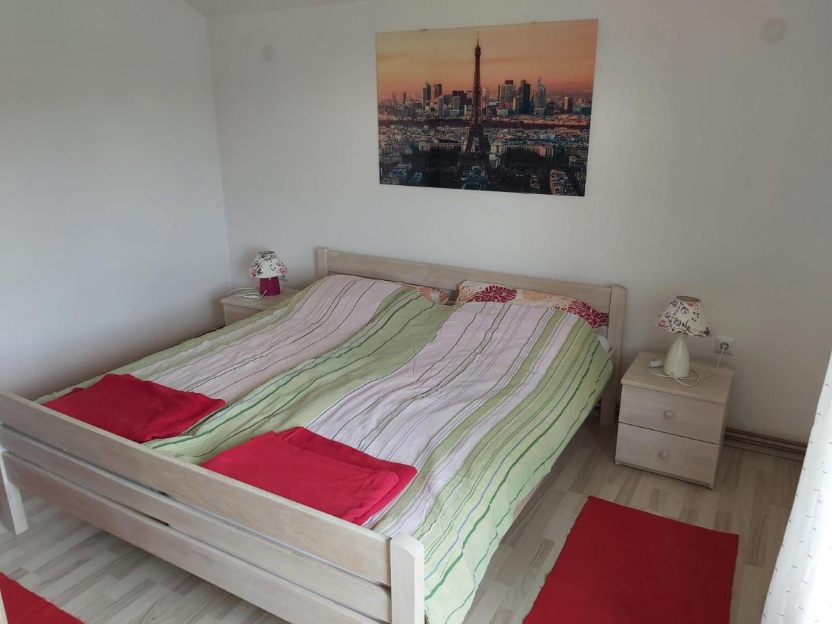 Apartments Krapec3 Jezdovec Eksteriør billede